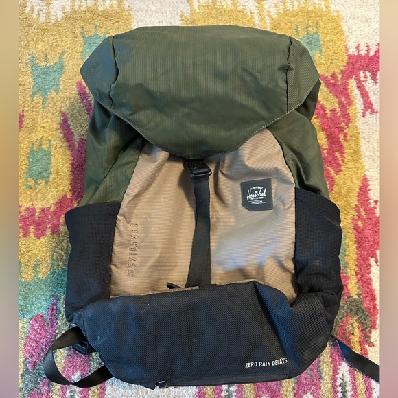 Hershel backpack - Picture 1 of 4